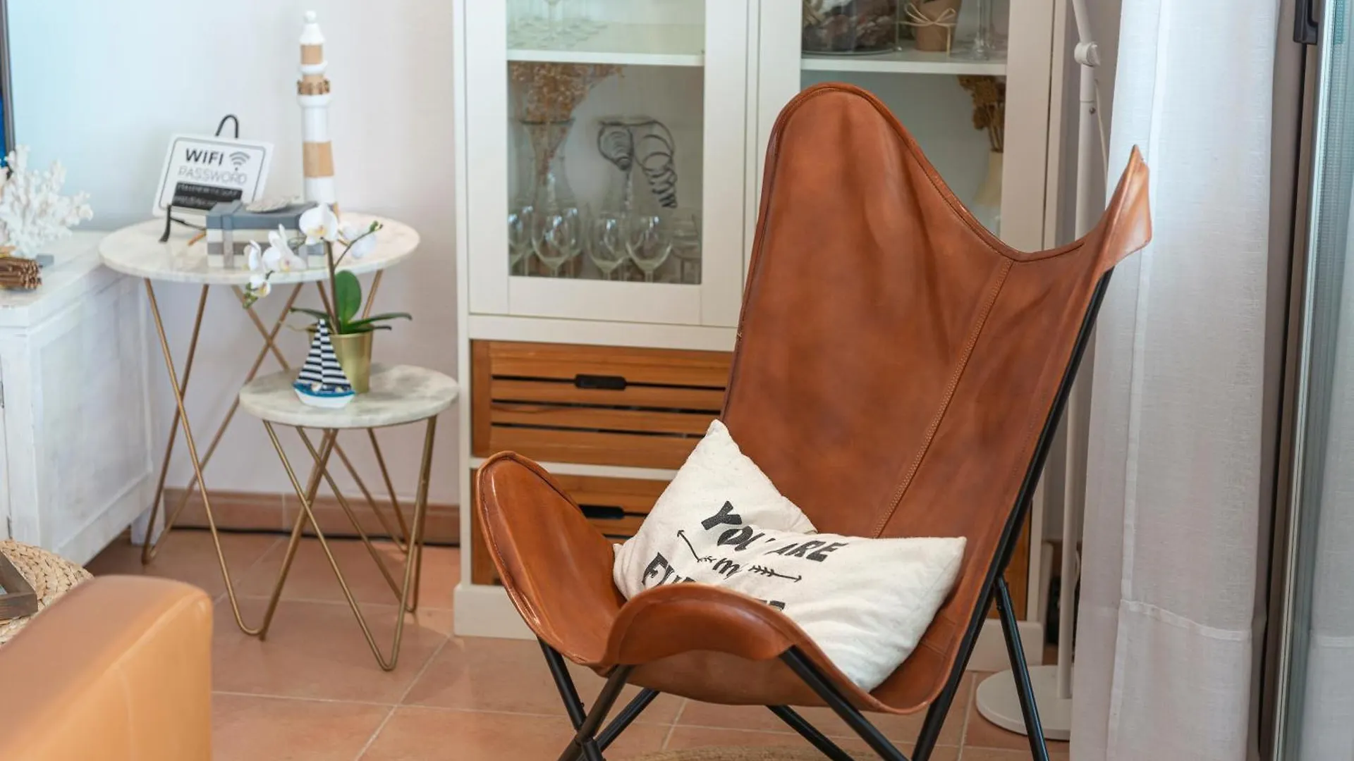 Cas Carbon3R-Stunning Ground Floor In Front Of The Sea Lejlighed Alcudia  Spanien
